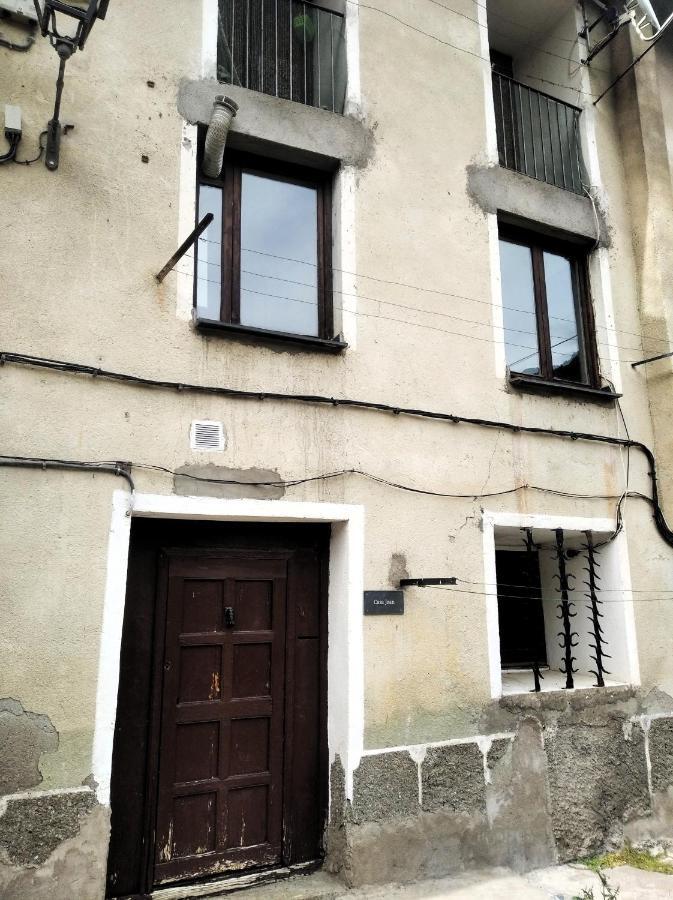 Casa Joan De Ribera Apartment Ribera de Cardos Ngoại thất bức ảnh